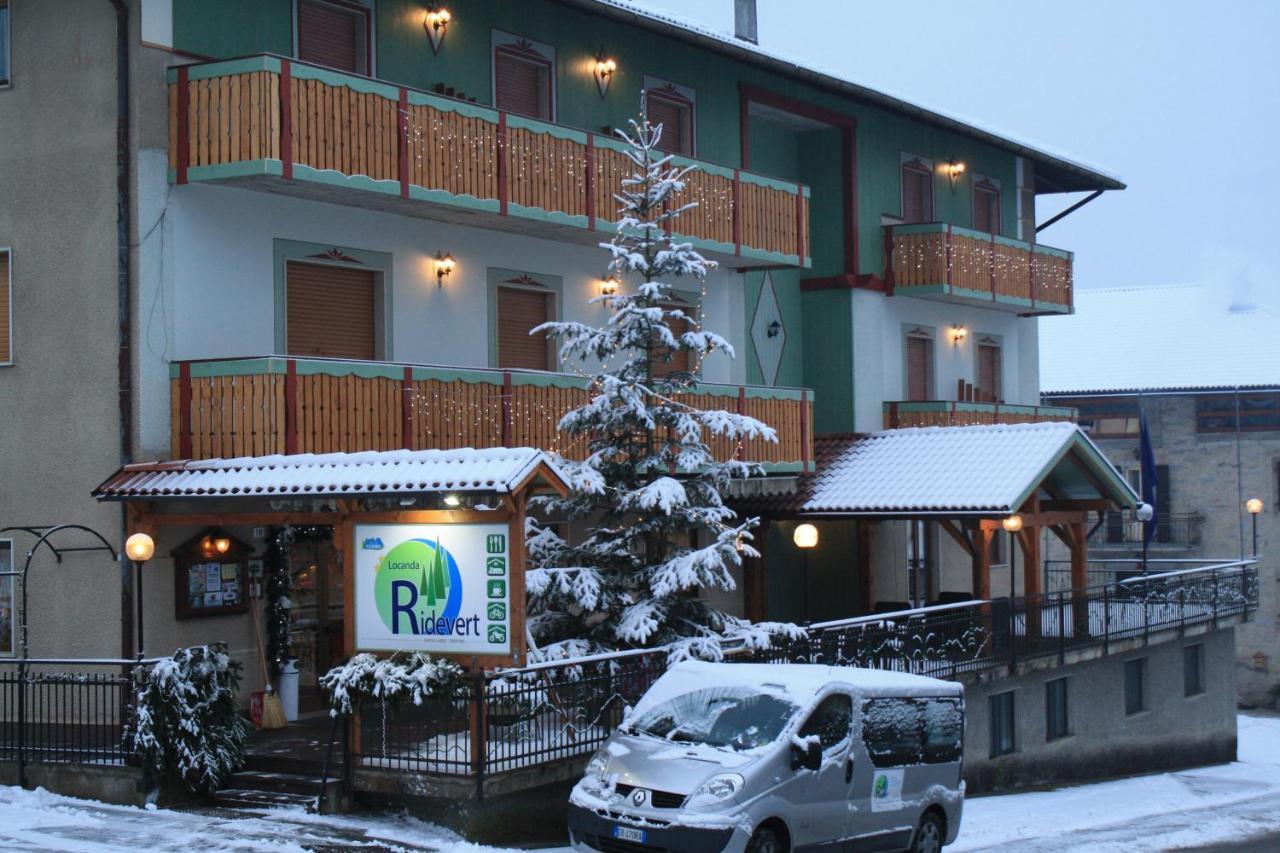 Locanda Ridevert Hotel Tione di Trento Eksteriør billede